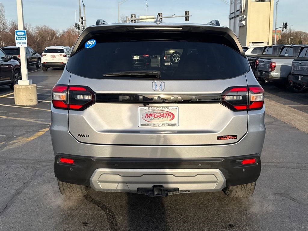 Certified 2025 Honda Pilot TrailSport image 10