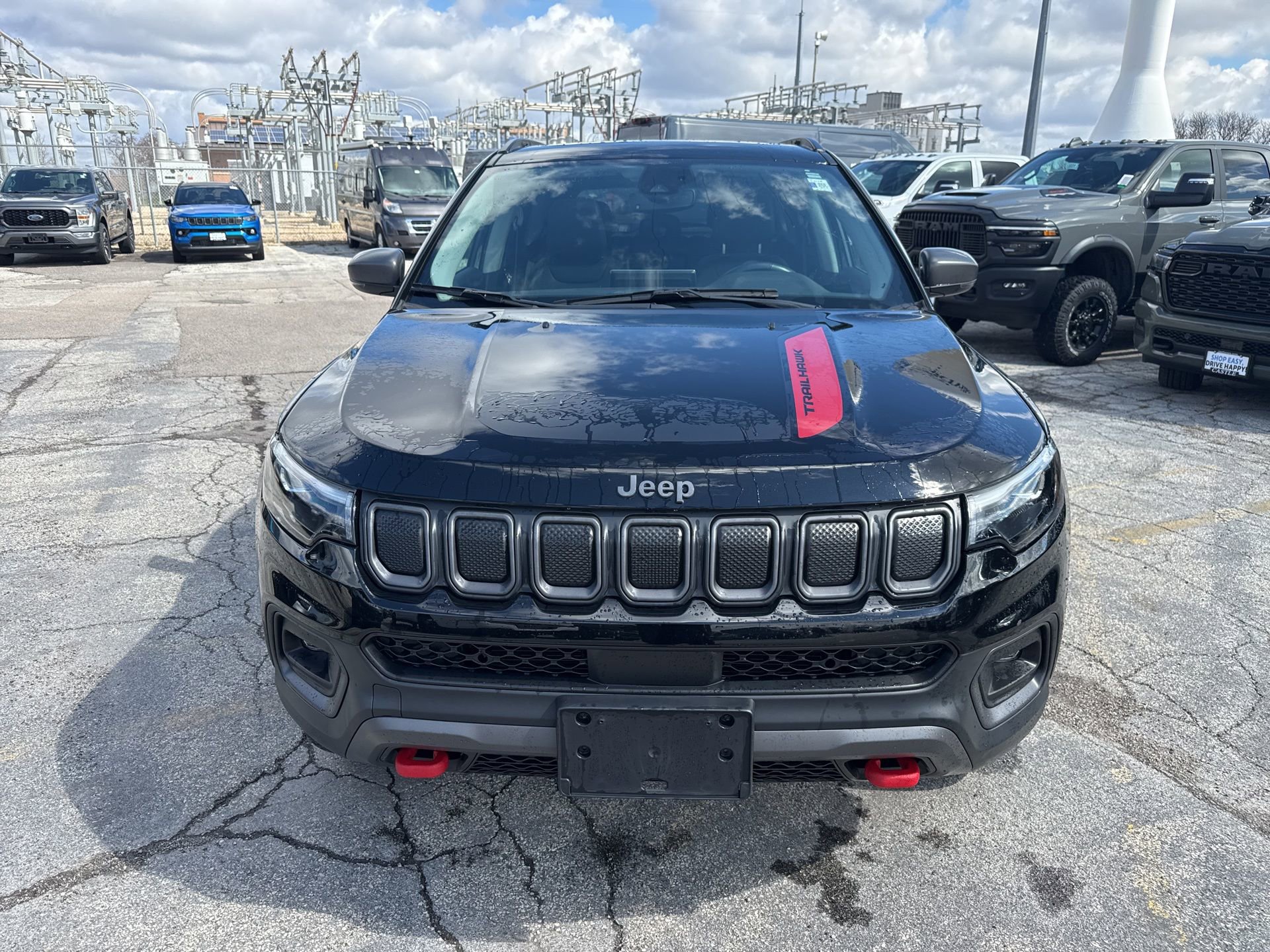 Used 2022 Jeep Compass Trailhawk w/ Trailhawk Elite Group image 2