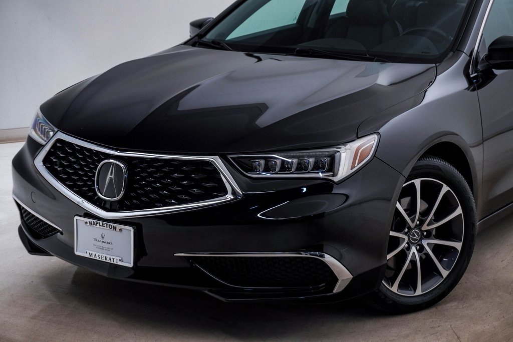 Used 2018 Acura TLX V6 SH-AWD image 4