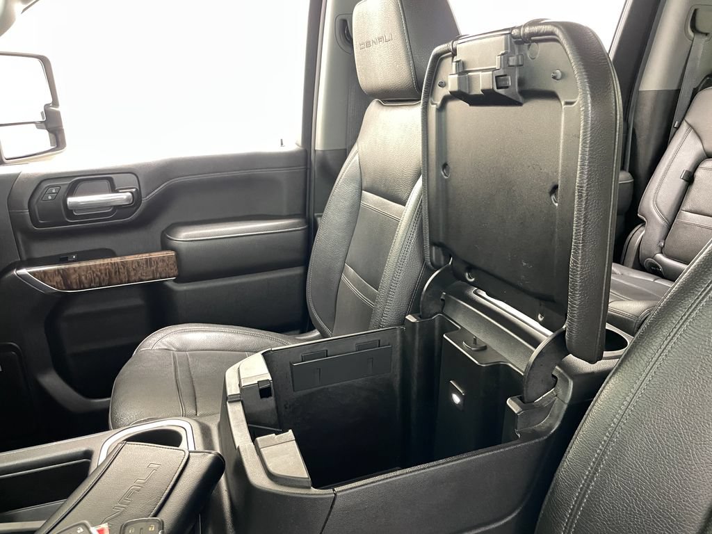 Certified 2020 GMC Sierra 2500 Denali w/ Denali Ultimate Package AWD/4WD image 37