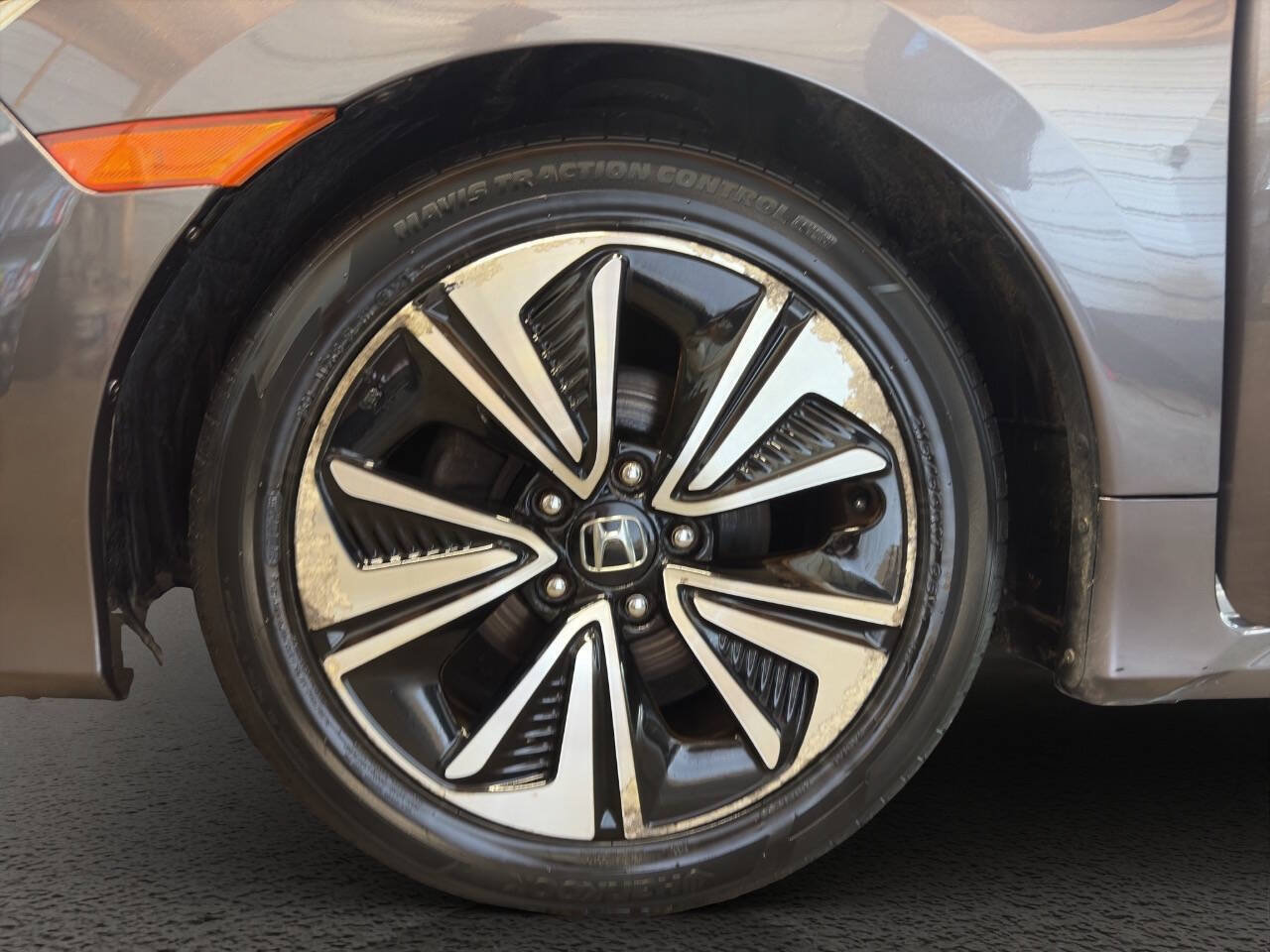 Used 2016 Honda Civic EX-T image 18