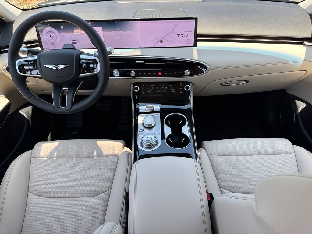 New 2027 Genesis GV70 2.5T AWD/4WD image 25