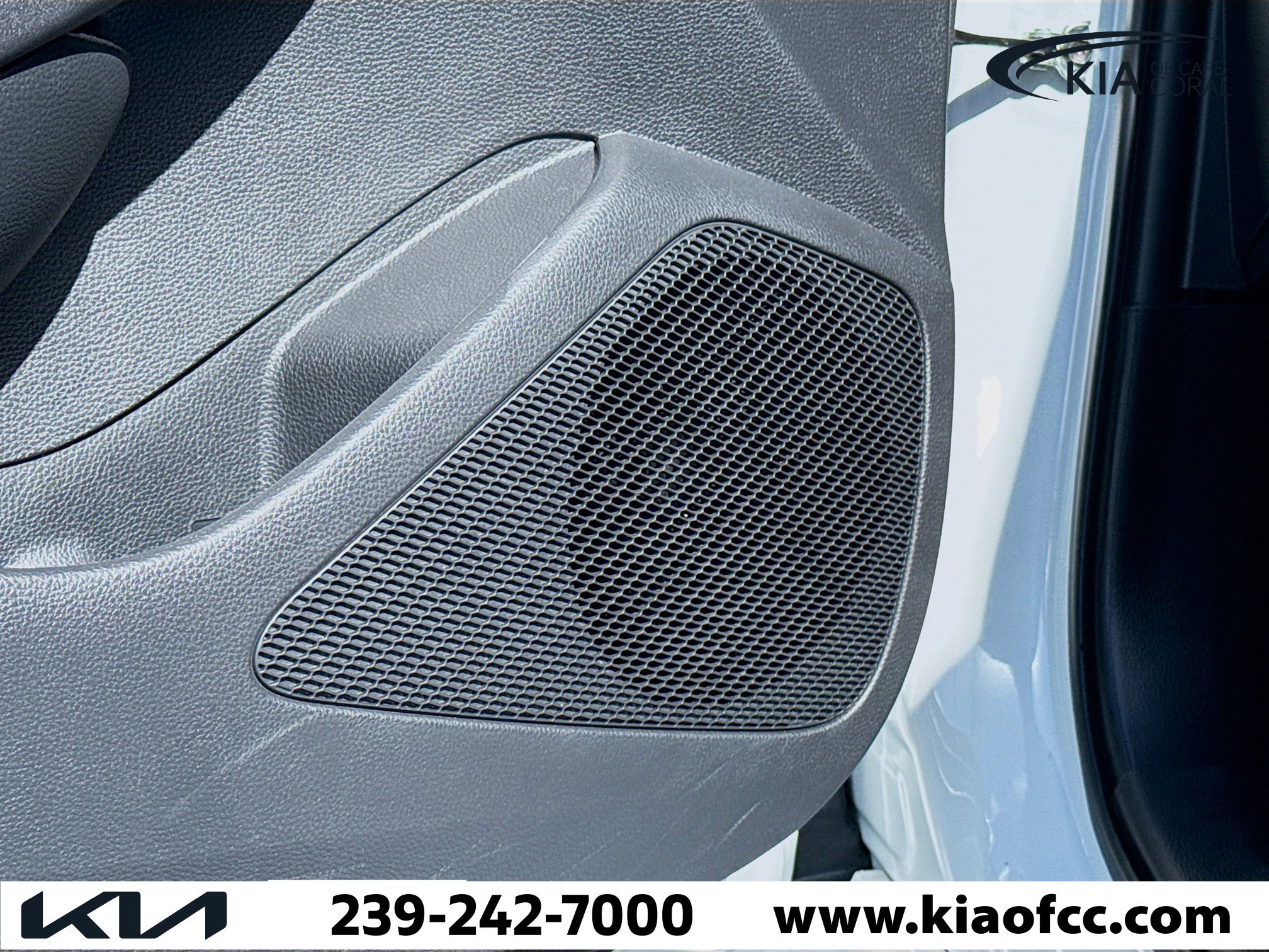 Used 2026 Toyota Corolla LE image 22