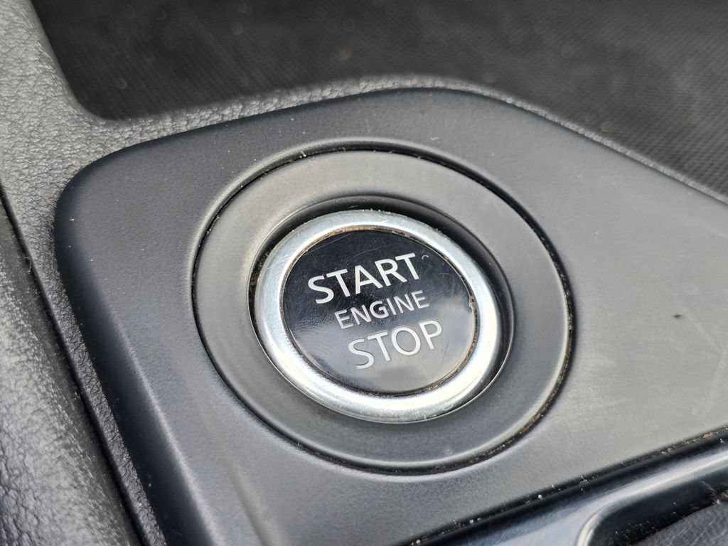 Used 2025 Nissan Sentra S FWD image 27