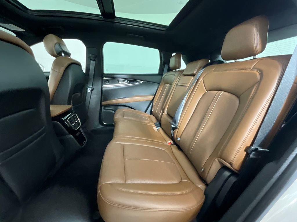 Used 2023 Lincoln Nautilus Reserve w/ Equipment Group 201A image 25