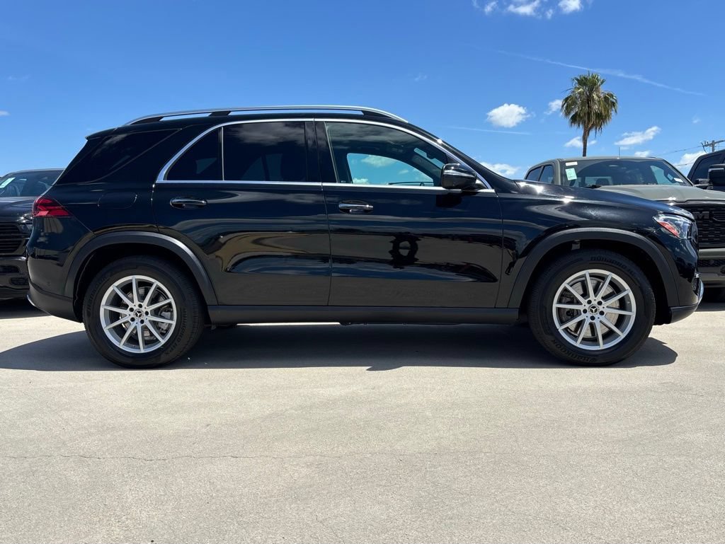 Used 2024 Mercedes-Benz GLE 450e 4MATIC image 2