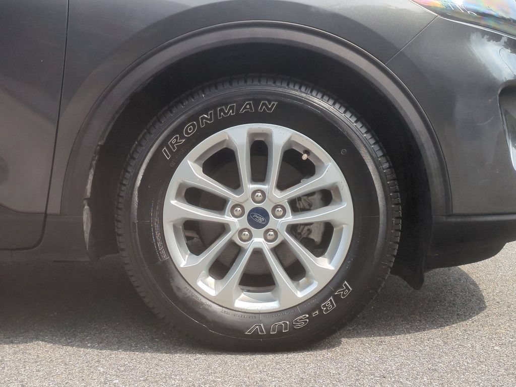 Used 2020 Ford Escape SE FWD image 21