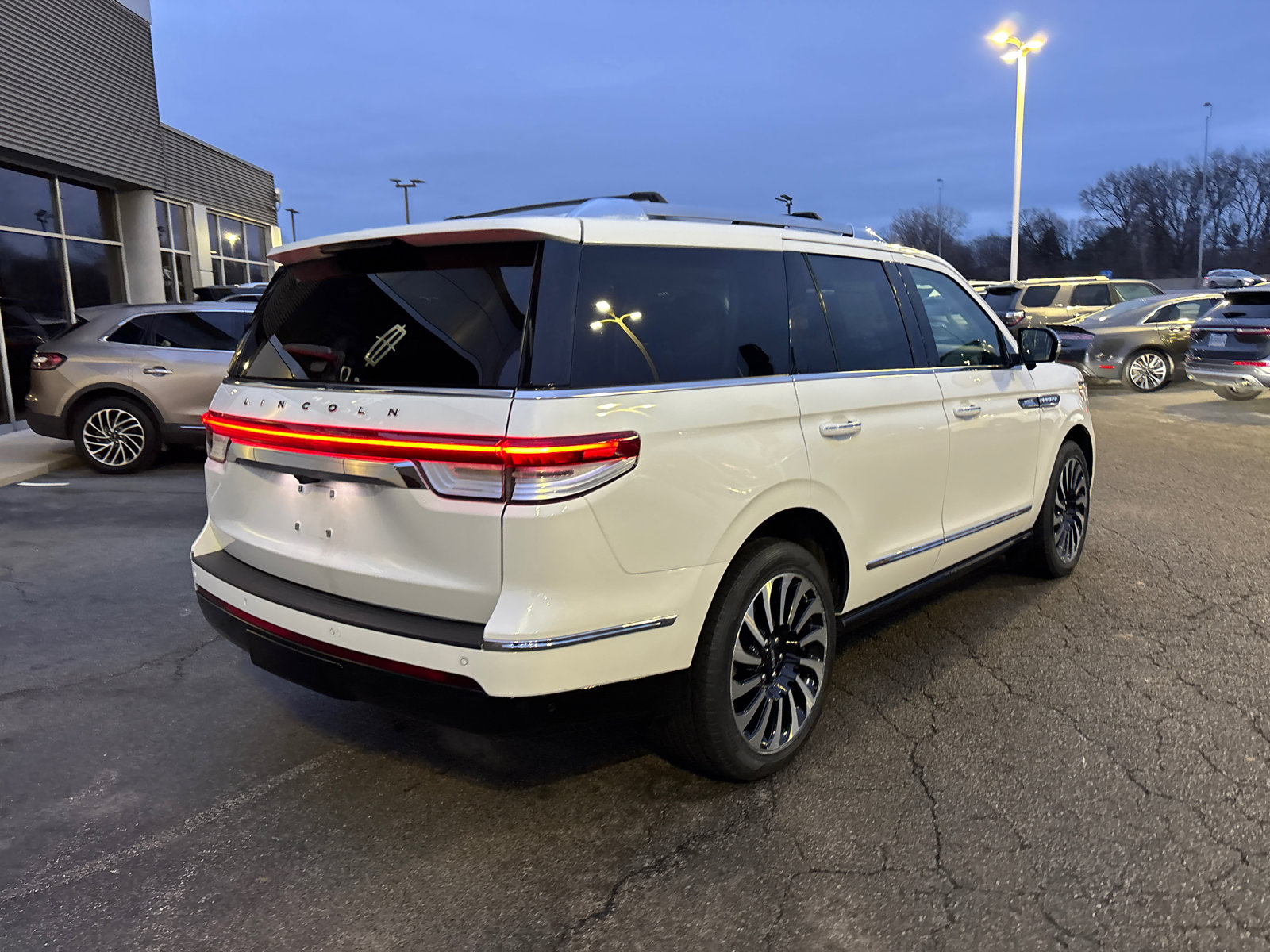 Certified 2023 Lincoln Navigator Black Label image 7