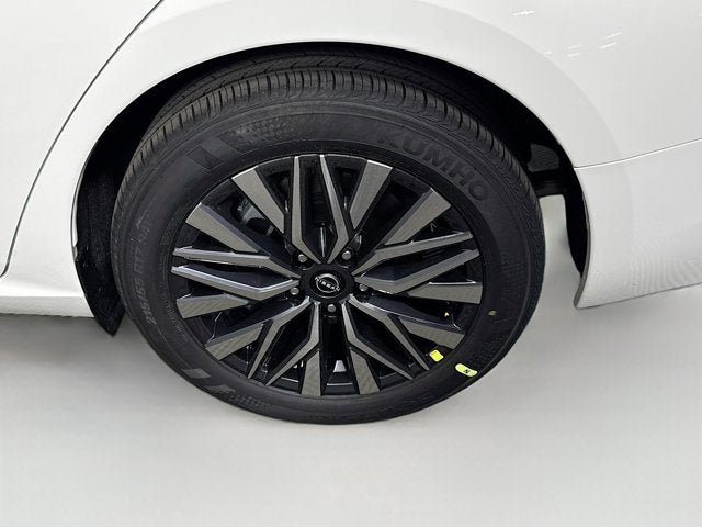 New 2026 Nissan Altima 2.5 SV FWD image 10
