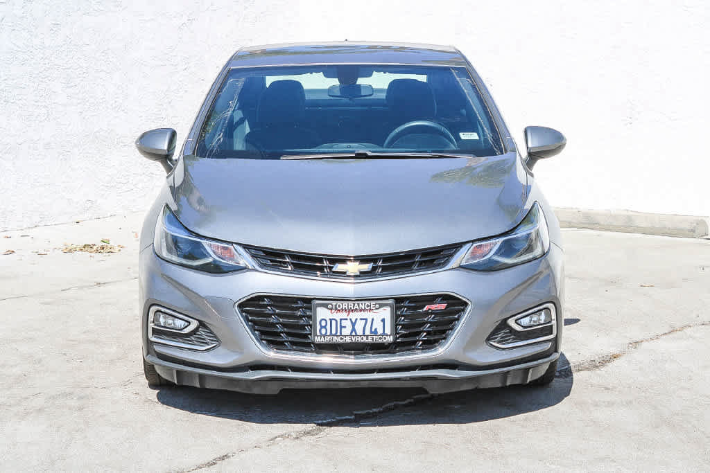 Used 2018 Chevrolet Cruze LT w/ RS Package FWD image 3