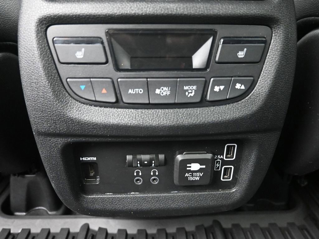 Used 2021 Honda Pilot Elite image 12