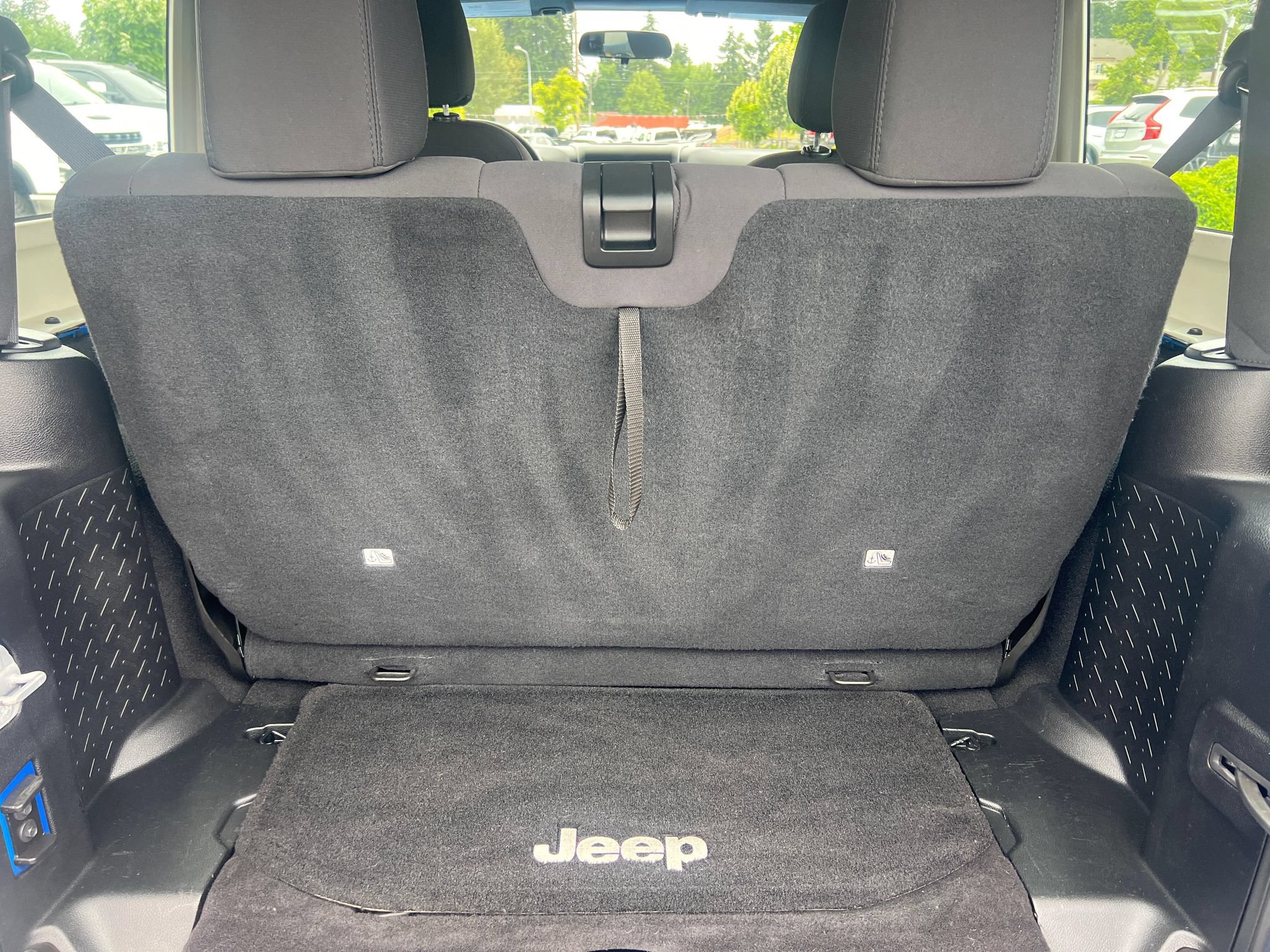 Used 2014 Jeep Wrangler Sport AWD/4WD image 21