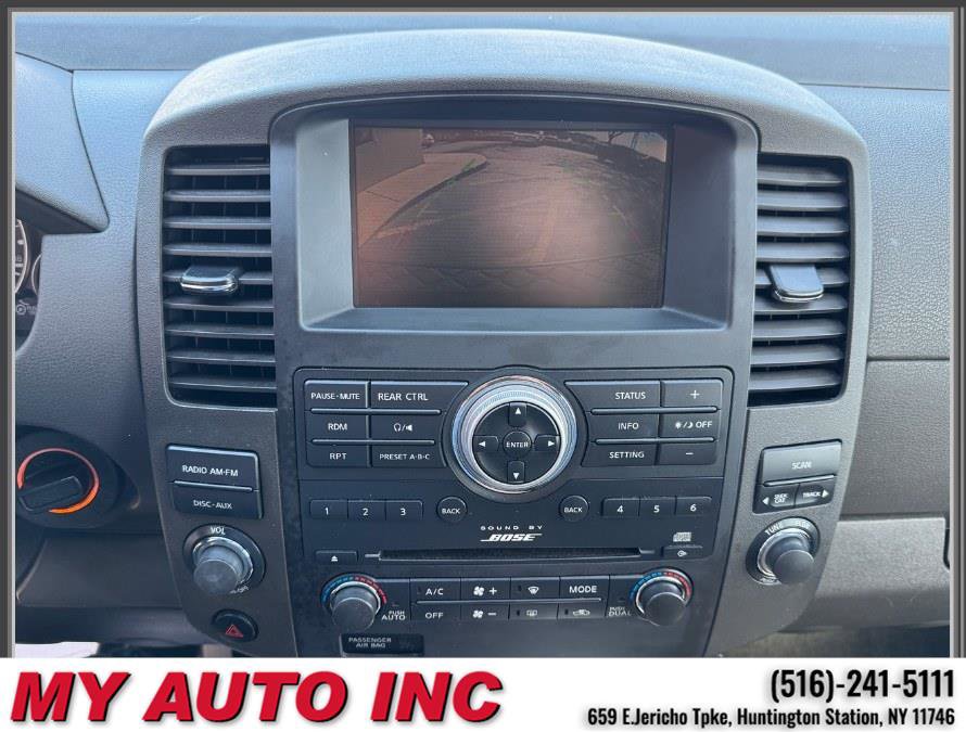 Used 2011 Nissan Pathfinder Silver w/ Protection Pkg AWD/4WD image 15