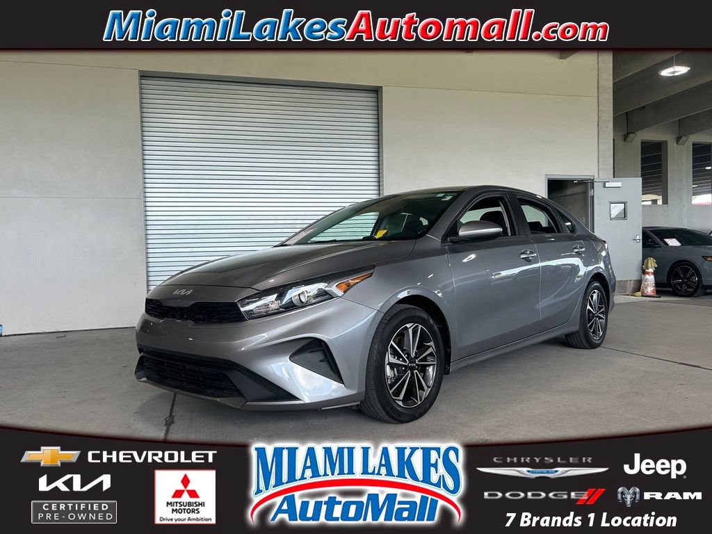 Used 2024 Kia Forte LXS FWD image 1