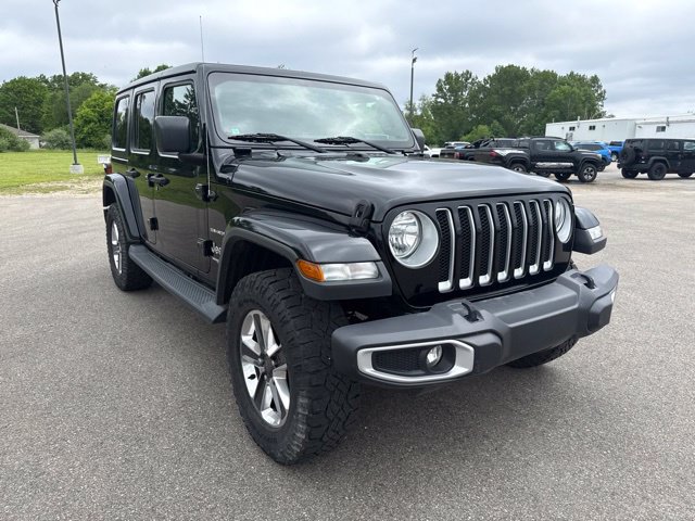 Used 2018 Jeep Wrangler Unlimited Sahara AWD/4WD image 9