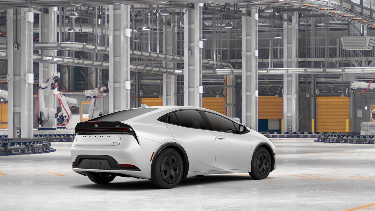 New 2026 Toyota Prius LE FWD image 10