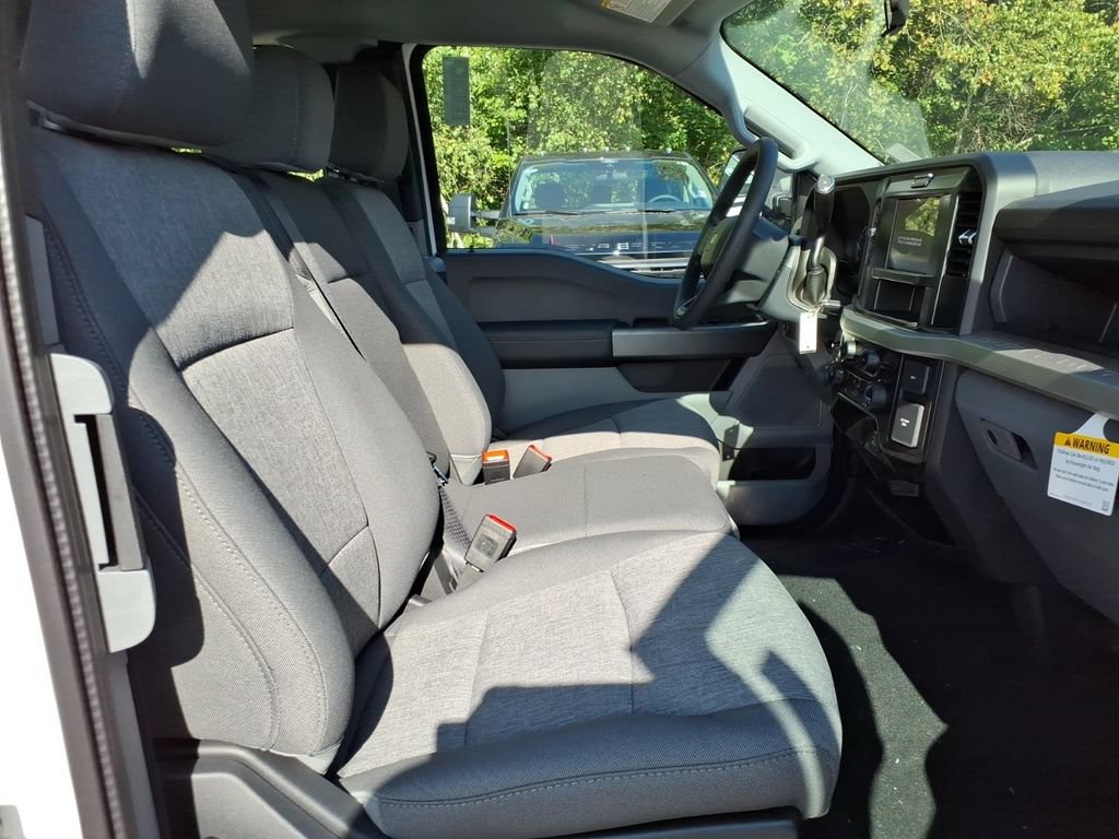 New 2027 Ford F250 XL w/ STX Appearance Package AWD/4WD image 13