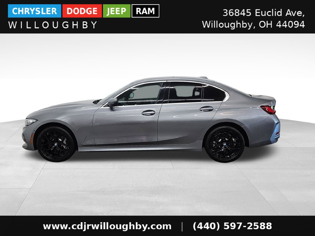 Used 2025 BMW 330i xDrive Sedan w/ Convenience Package AWD/4WD image 6