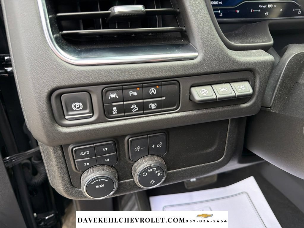 Used 2024 Chevrolet Tahoe Premier w/ Premium Package 2 AWD/4WD image 12