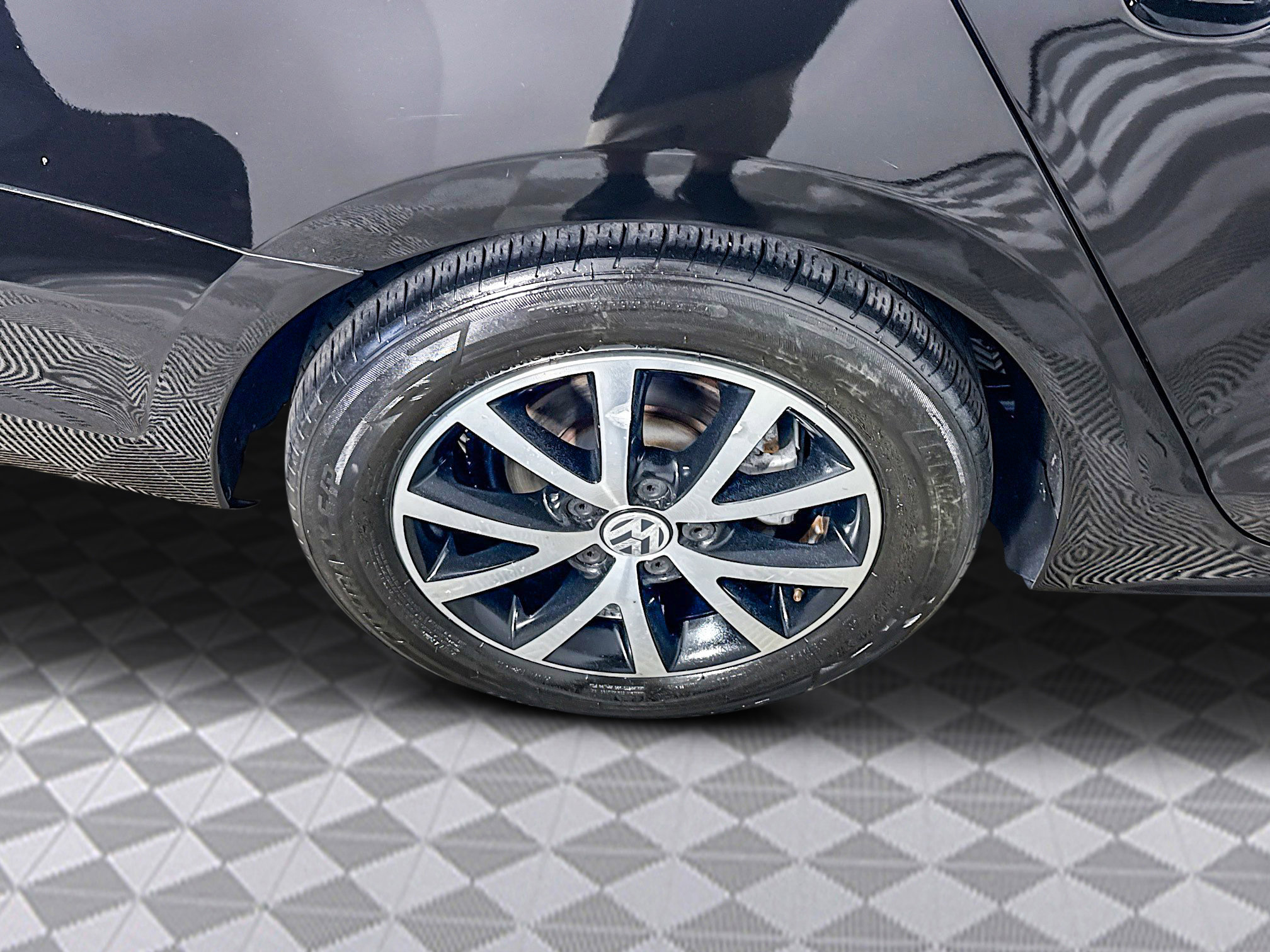 Used 2018 Volkswagen Jetta SE image 32