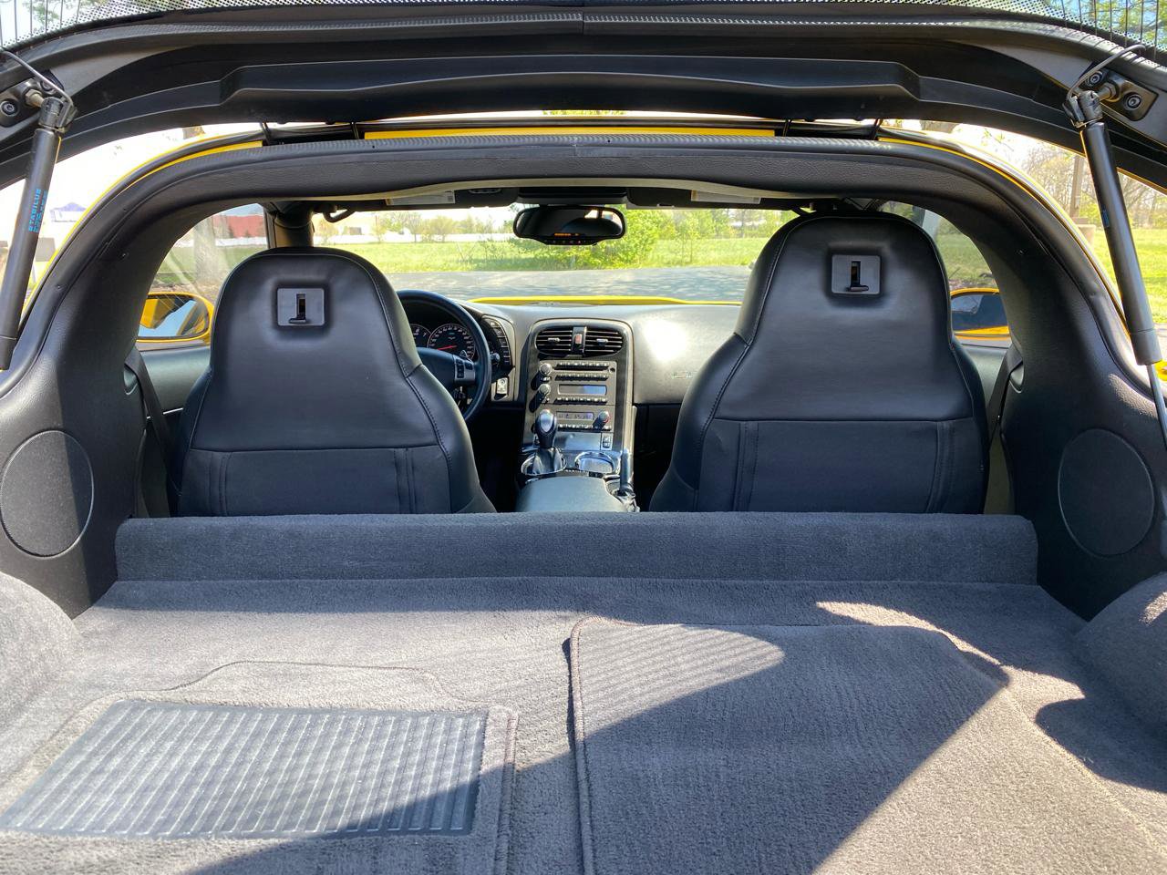 Used 2008 Chevrolet Corvette Coupe w/ Preferred Equipment Group RWD image 30