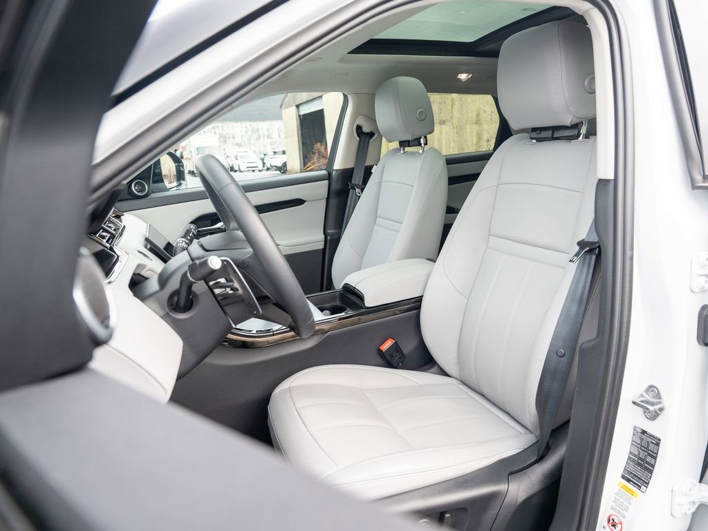 Certified 2025 Land Rover Range Rover Evoque S image 20