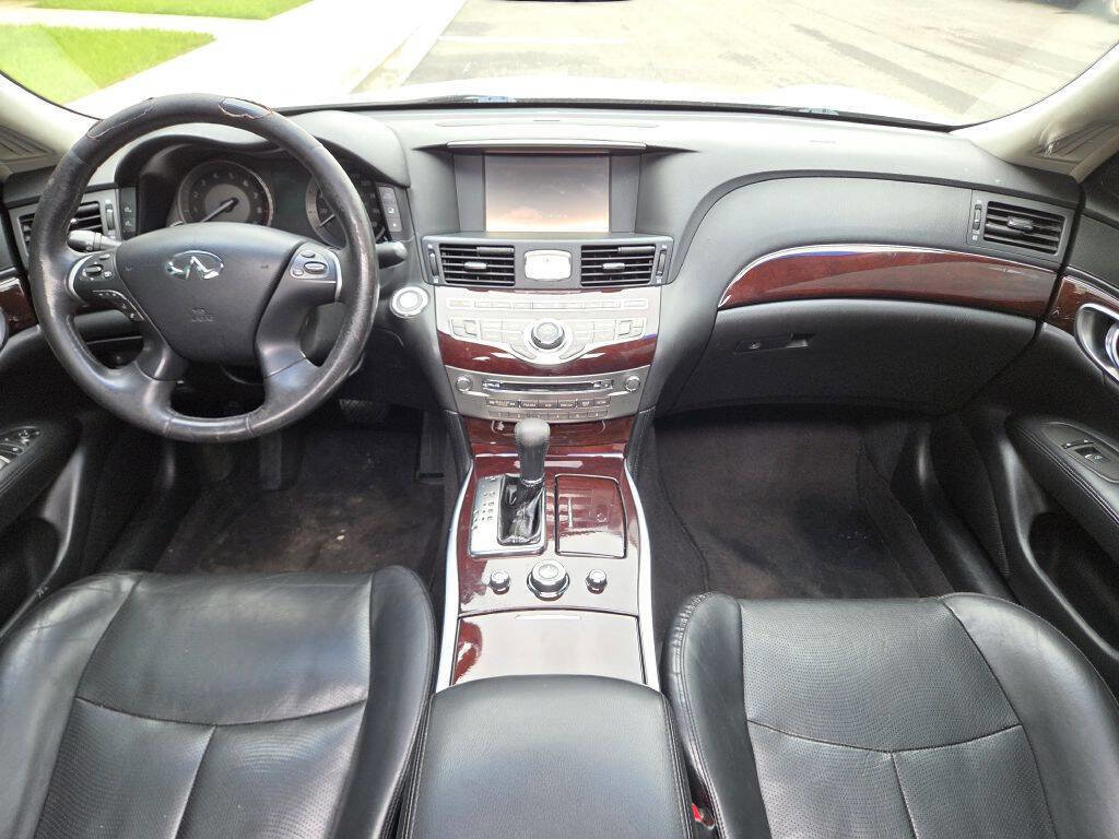 Used 2015 INFINITI Q70 3.7 RWD image 28