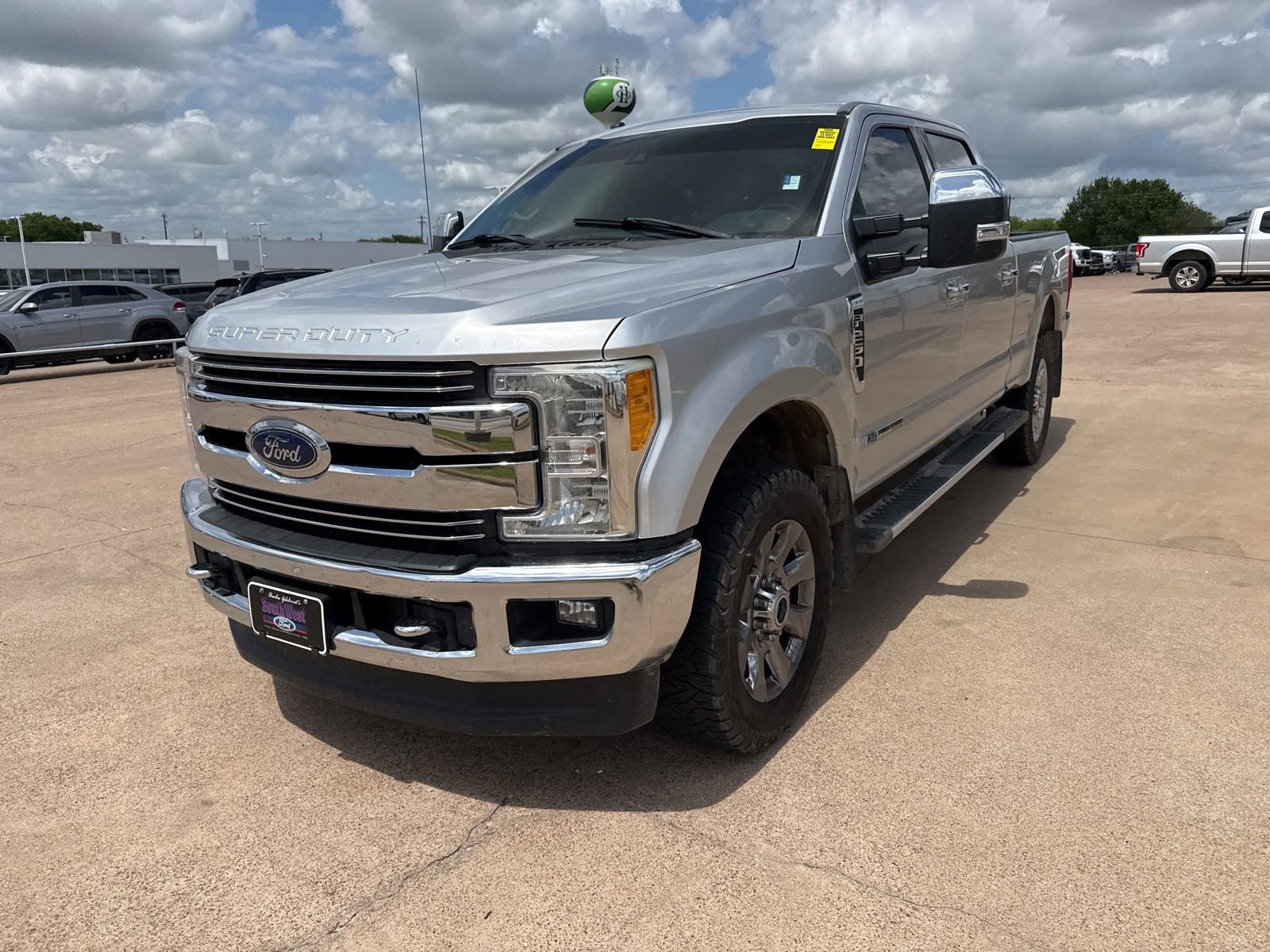 Used 2017 Ford F250 Lariat w/ Lariat Ultimate Package image 3