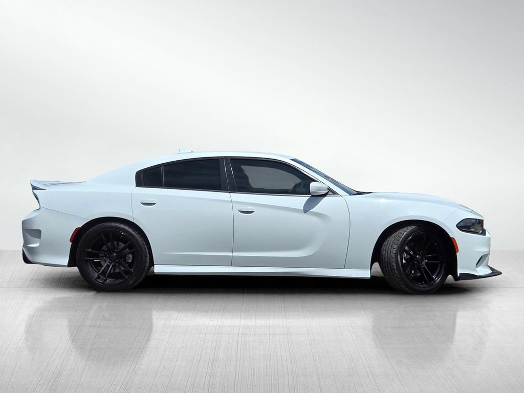 Used 2022 Dodge Charger R/T w/ Plus Group RWD image 4