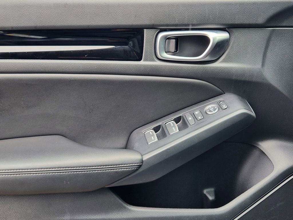 Used 2024 Honda Civic EX-L image 23