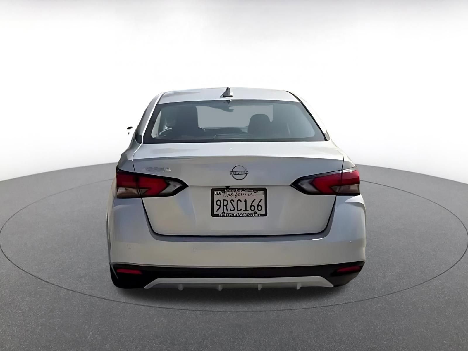 Used 2025 Nissan Versa SV FWD image 12