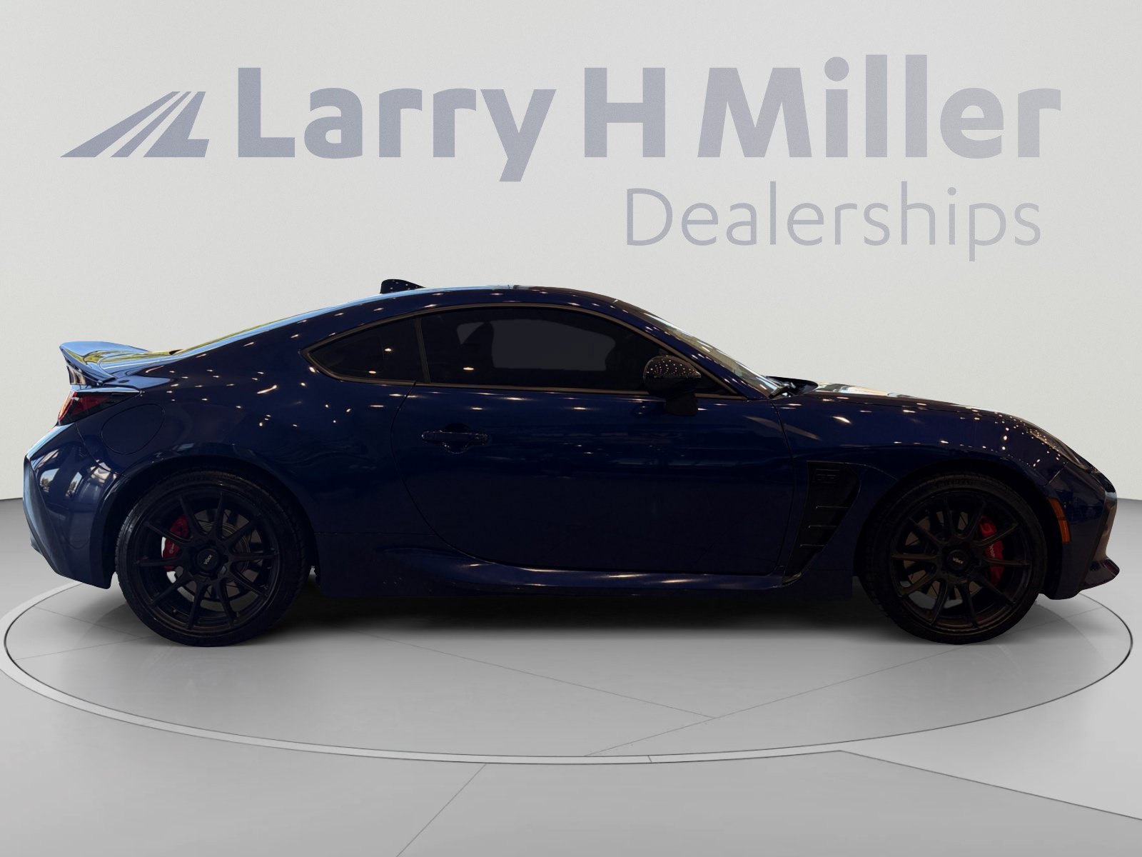 Used 2024 Toyota GR86 Premium w/ Performance Package RWD image 6