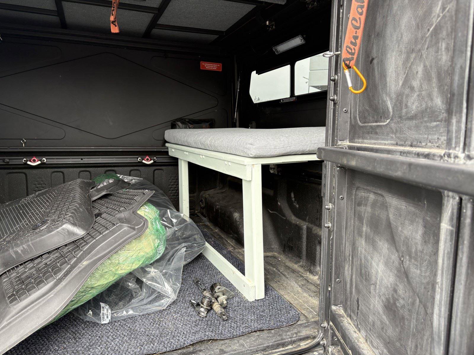 Used 2023 Jeep Gladiator Rubicon w/ LED Lighting Group AWD/4WD image 17