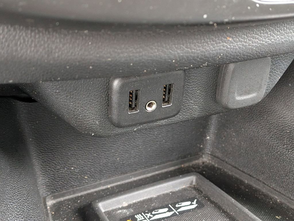 Used 2019 Chevrolet Traverse Premier AWD/4WD image 24