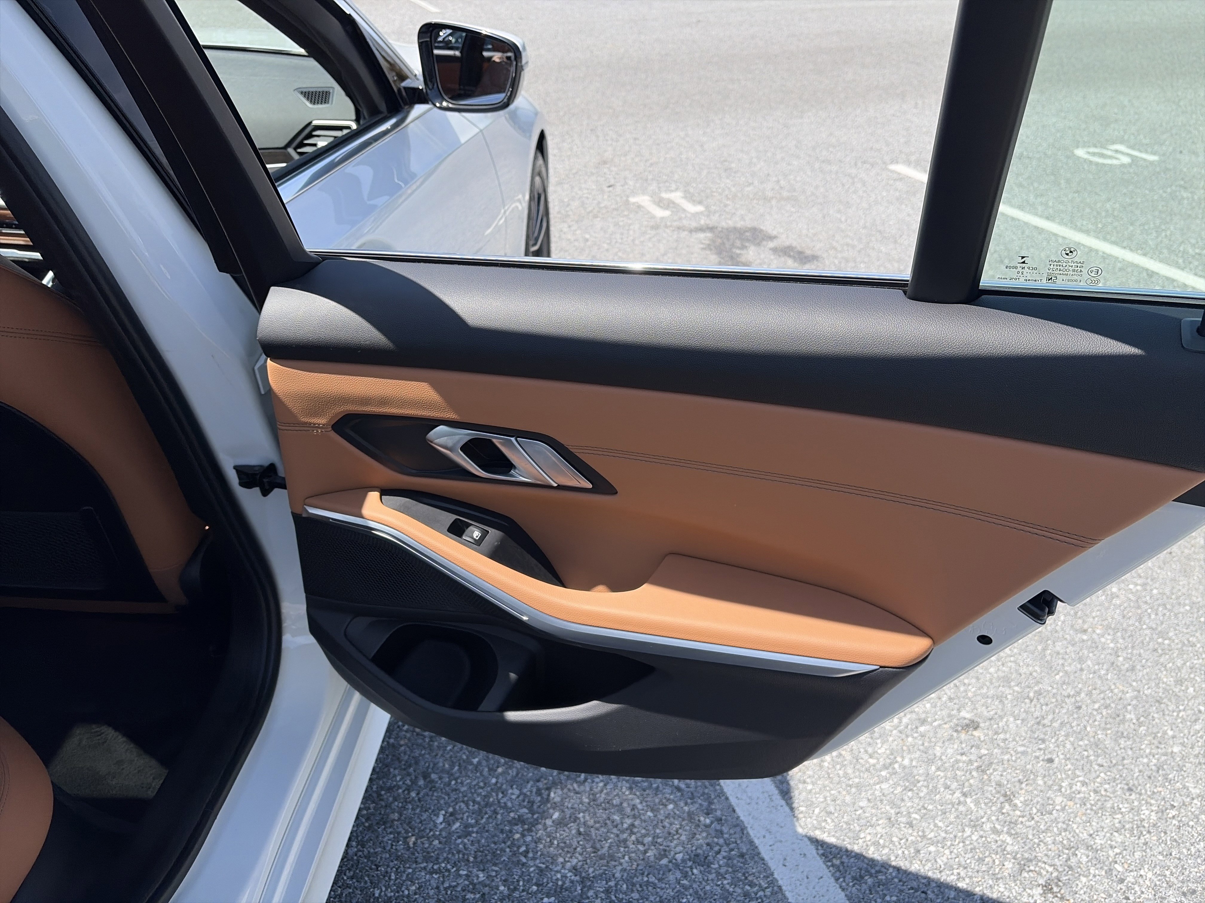 Used 2020 BMW 330i xDrive Sedan w/ Convenience Package image 32