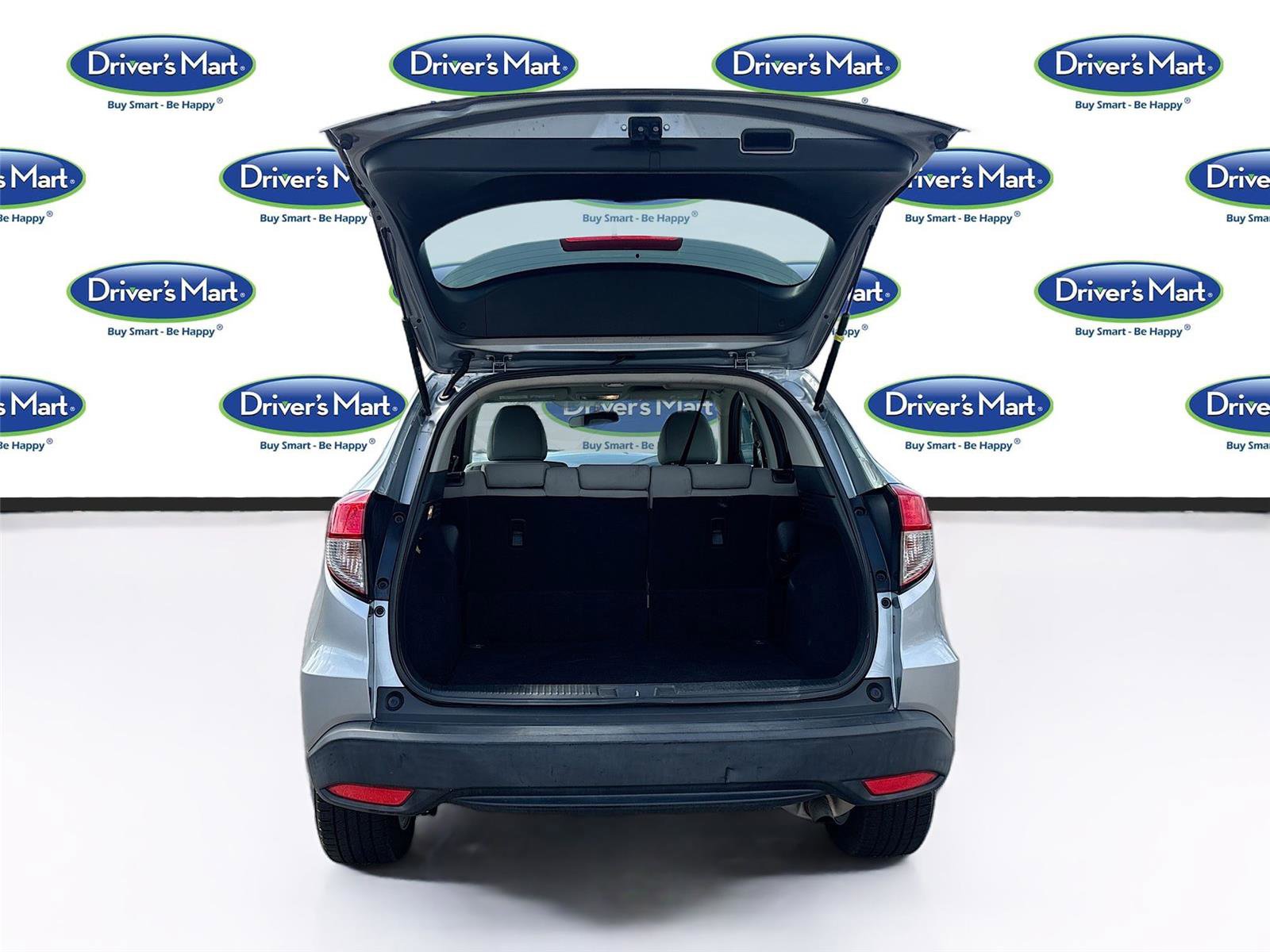 Used 2019 Honda HR-V LX image 23