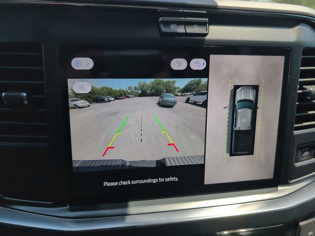 Certified 2025 Ford F250 Lariat w/ Tremor Off-Road Package image 18