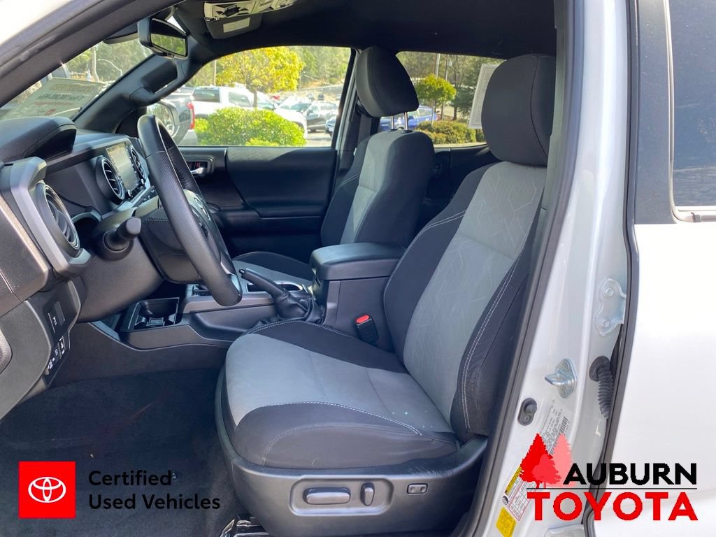 Certified 2022 Toyota Tacoma TRD Off-Road w/ Technology Package AWD/4WD image 34