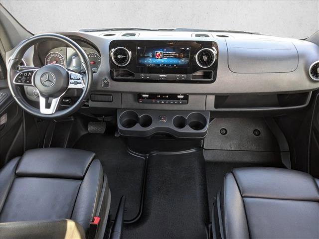 Used 2022 Mercedes-Benz Sprinter 2500 image 15