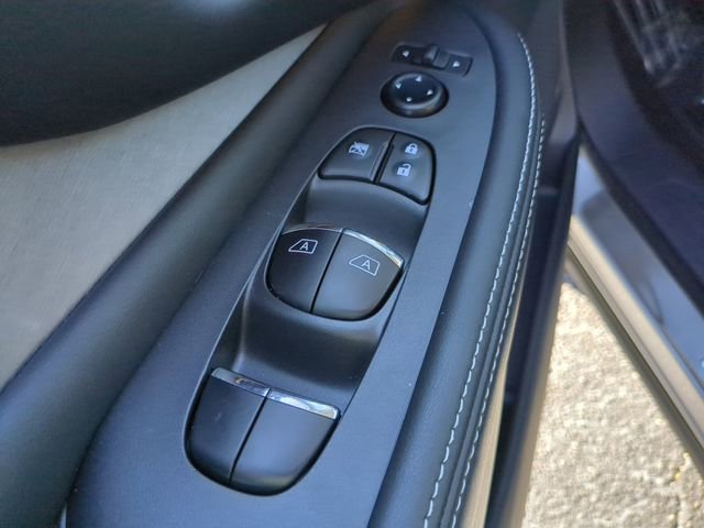 Used 2022 Nissan Murano SL w/ SL Moonroof Package image 21