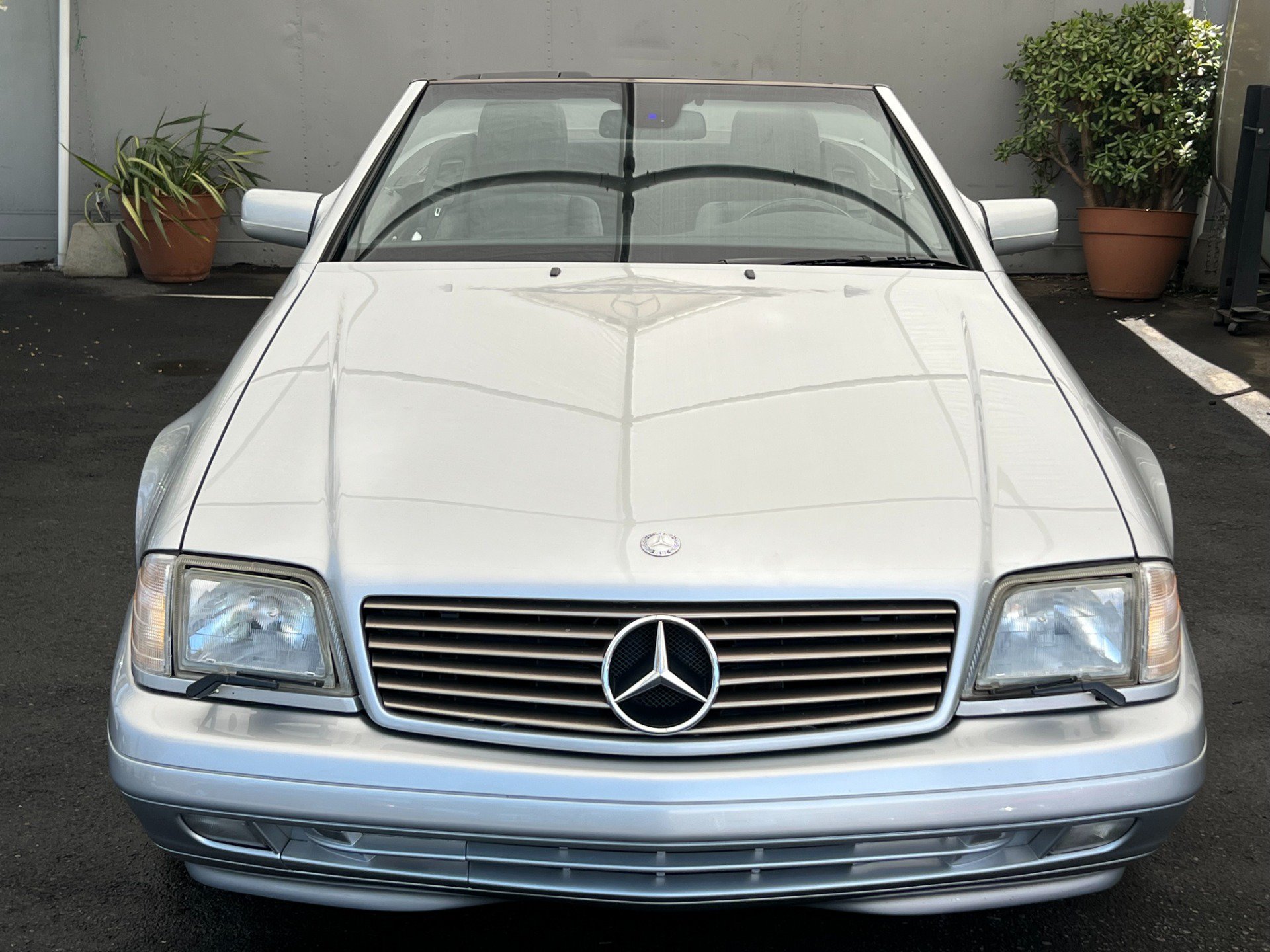 Used 1998 Mercedes-Benz SL 500 image 4