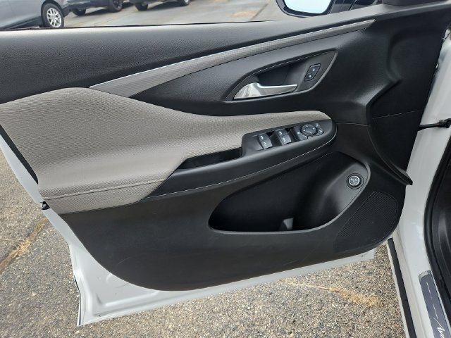 Used 2024 Buick Envista Avenir FWD image 11