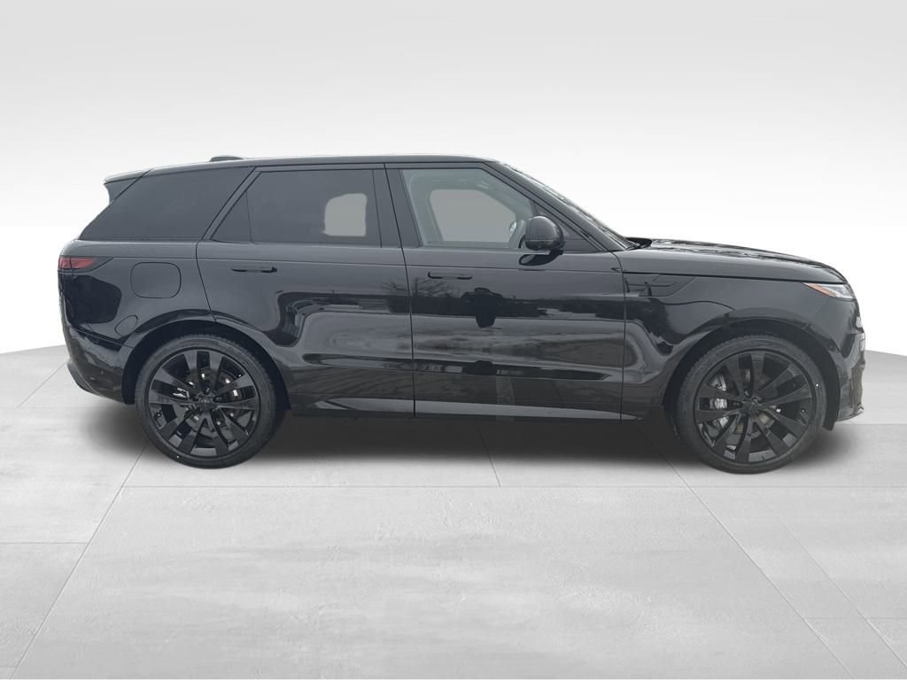 New 2026 Land Rover Range Rover Sport Dynamic SE AWD/4WD image 6
