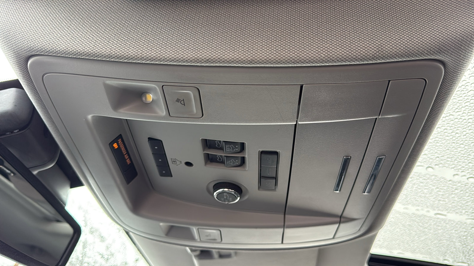 Used 2020 GMC Yukon SLT image 28