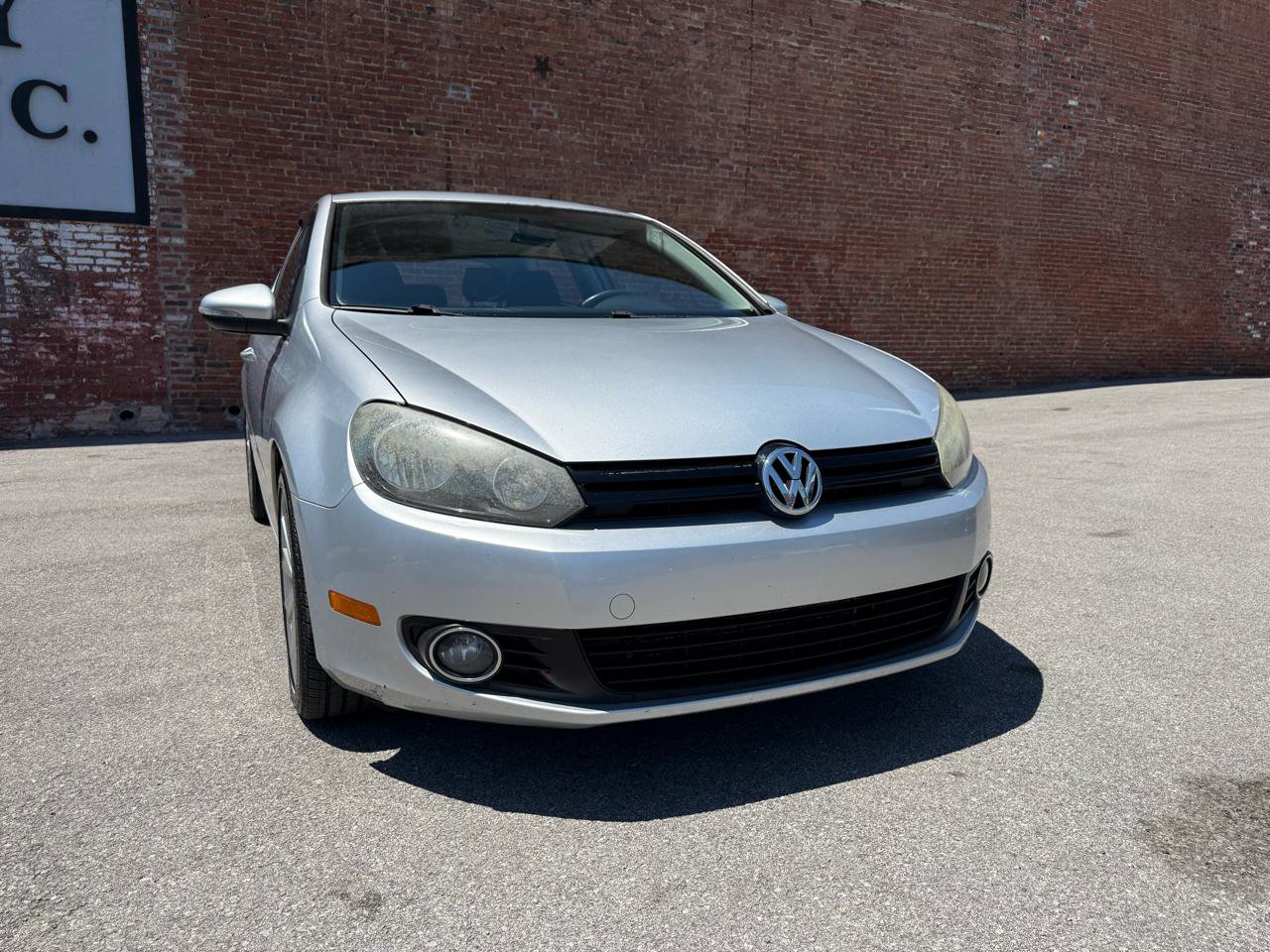 Used 2013 Volkswagen Golf TDI FWD image 2