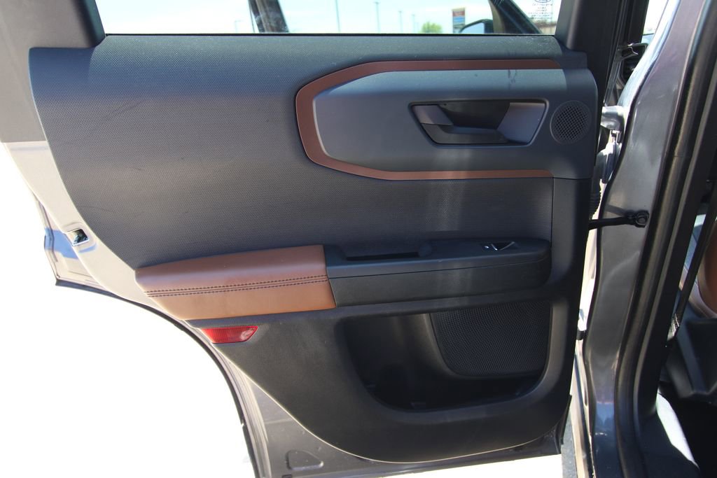 Used 2021 Ford Bronco Sport Outer Banks w/ Outer Banks Package AWD/4WD image 40