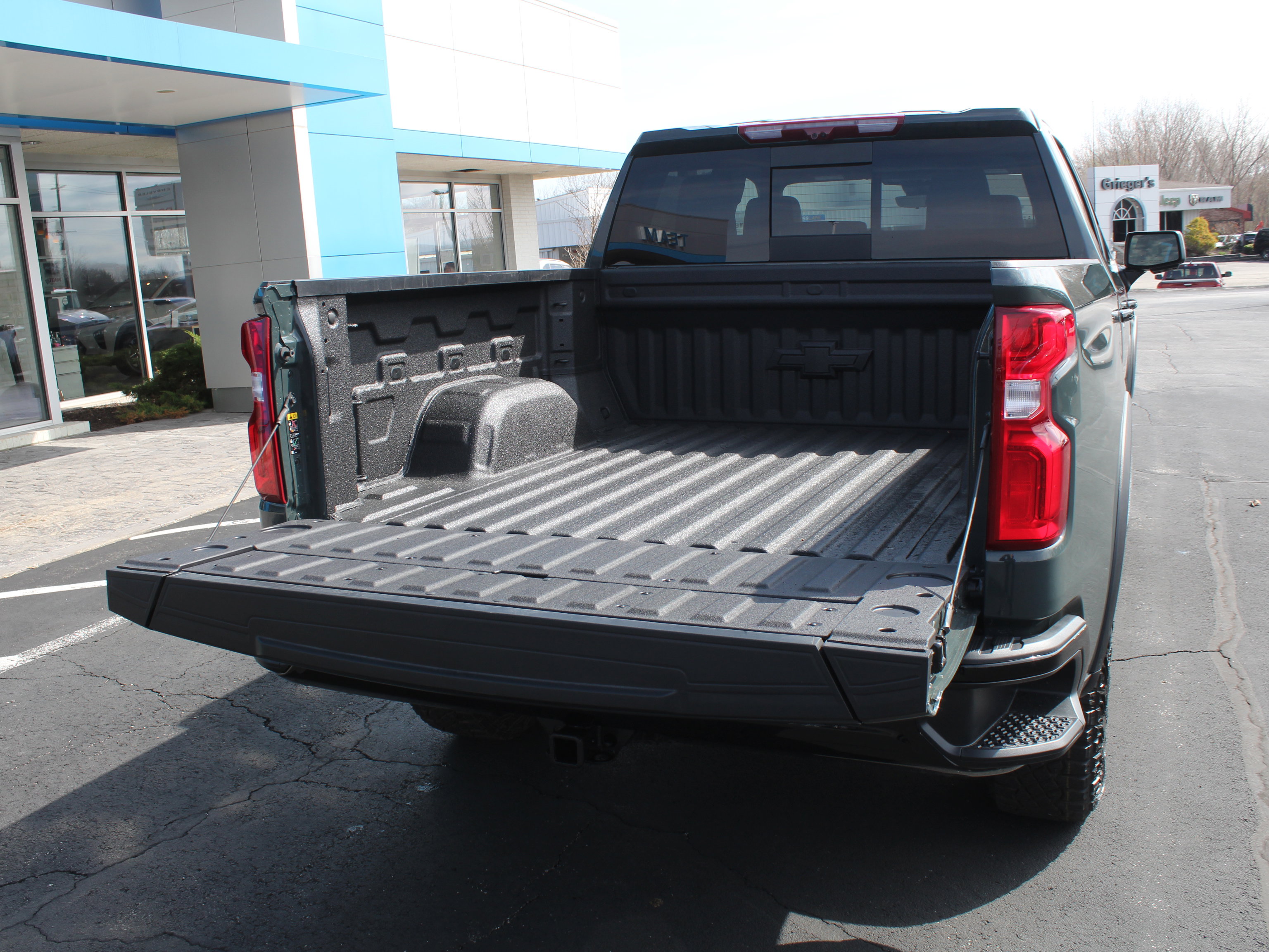 New 2026 Chevrolet Silverado 1500 ZR2 image 19