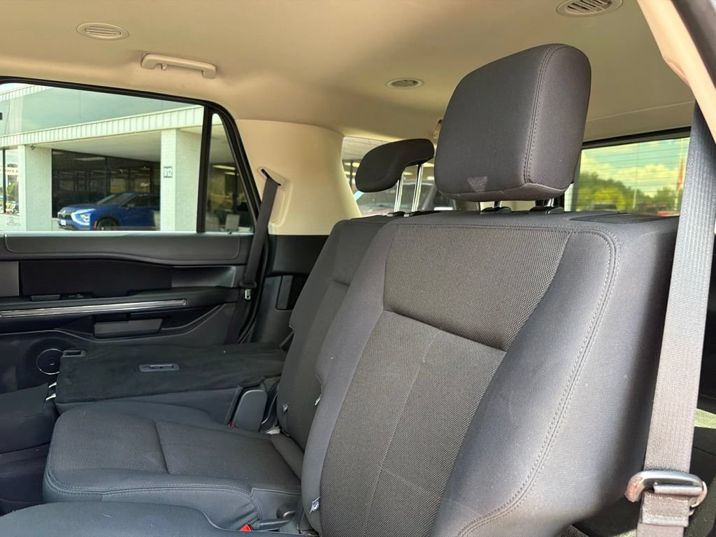 Used 2023 Ford Expedition XL AWD/4WD image 34