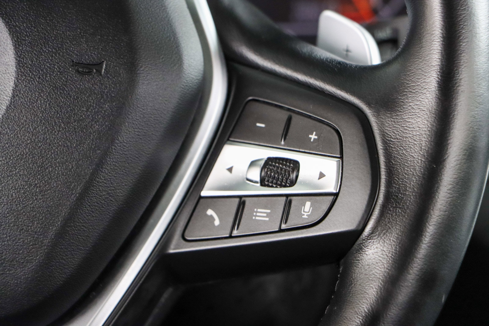 Used 2021 BMW 330i xDrive Sedan w/ Premium Package image 14