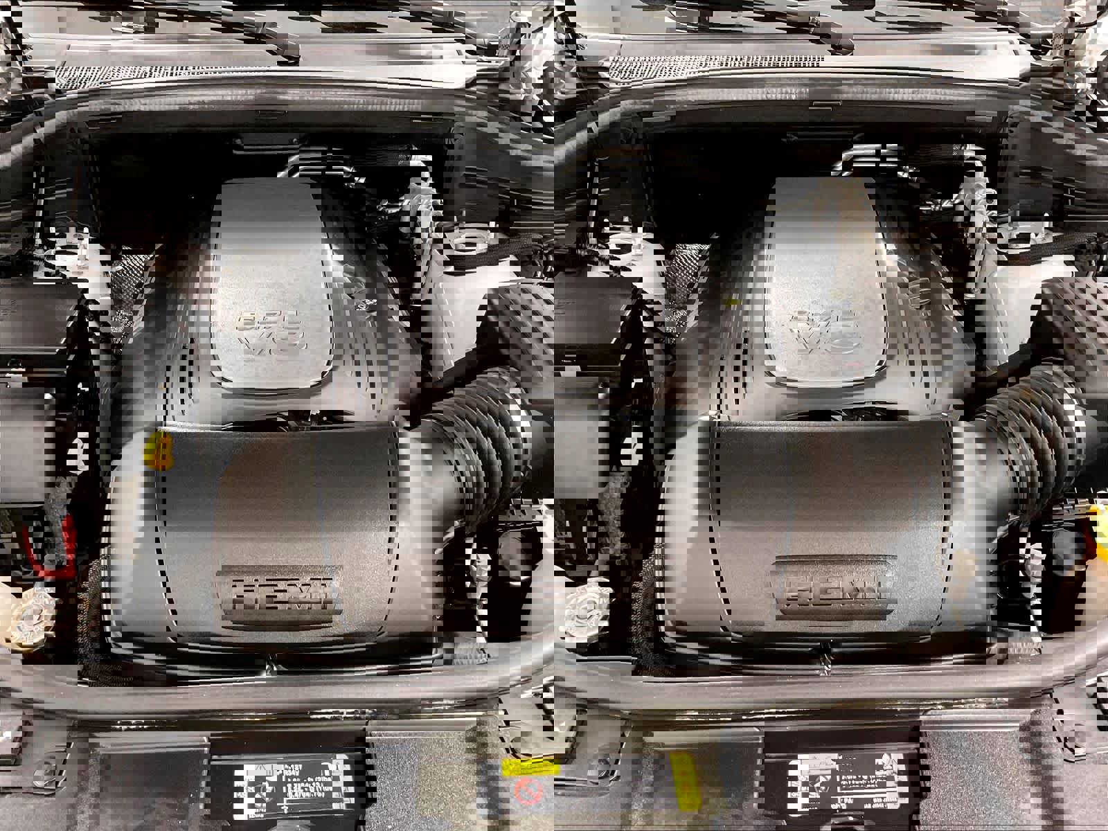 Used 2021 Dodge Durango R/T w/ Technology Group image 31